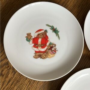 Mikasa Christmas Bear Salad Plates (Pattern L5370) set of 3